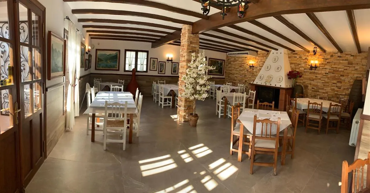 Hotel Mirasierra كوتو ريوس